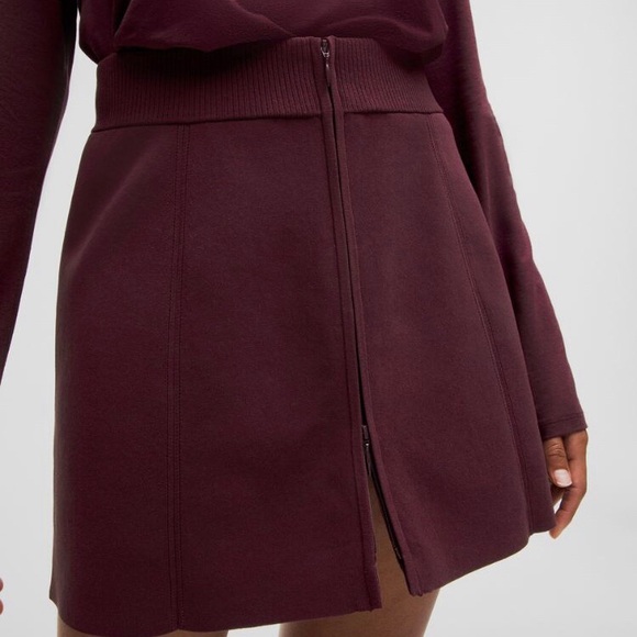 Lululemon Ribbed Knit Mini Skirt NWT - Picture 3 of 8